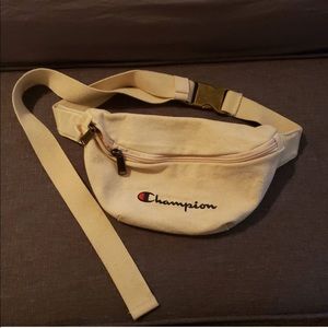 Champion fanny pack